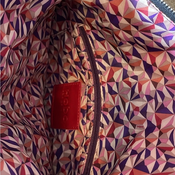 HOBO Geometric Patterned Interior - Picture 4 of 5